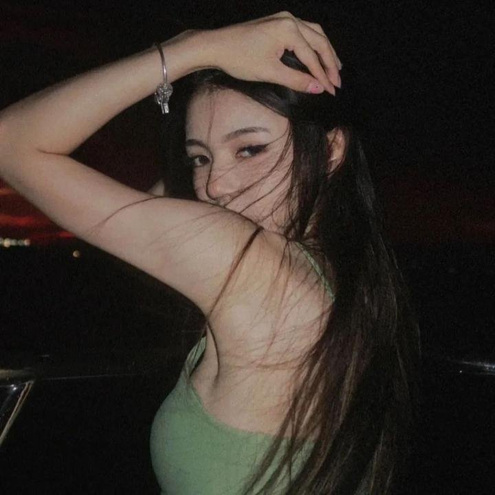 穿越后，我给三千佳丽当太医